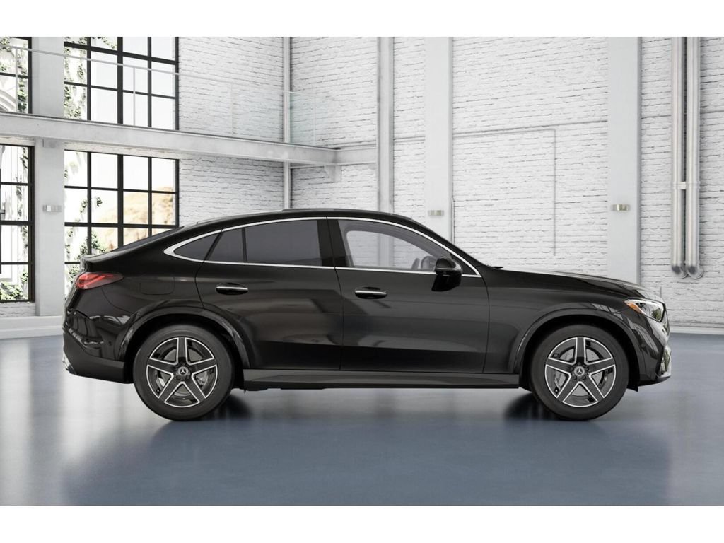 Certified 2025 Mercedes-Benz GLC 300 4MATIC image 2