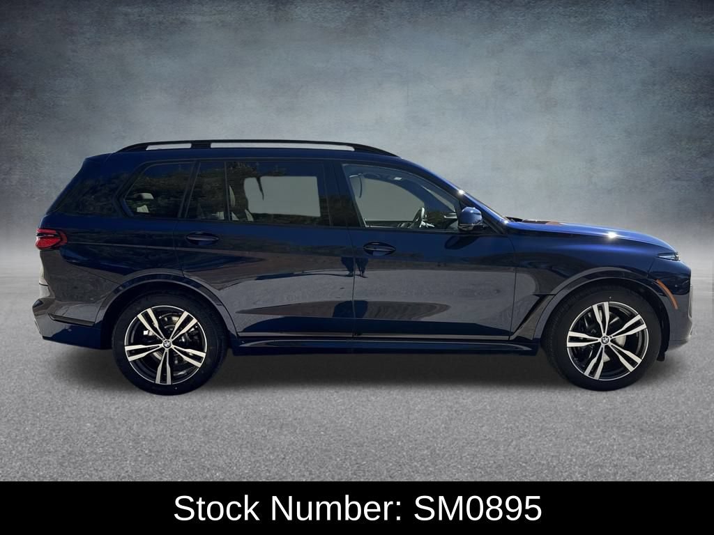 New 2026 BMW X7 xDrive40i w/ M Sport Package AWD/4WD image 6