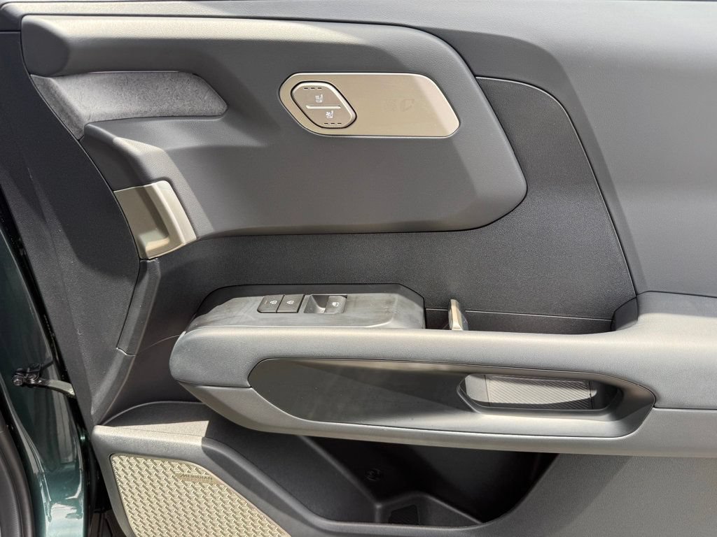 Used 2027 Kia Telluride SX w/ Towing Package FWD image 42