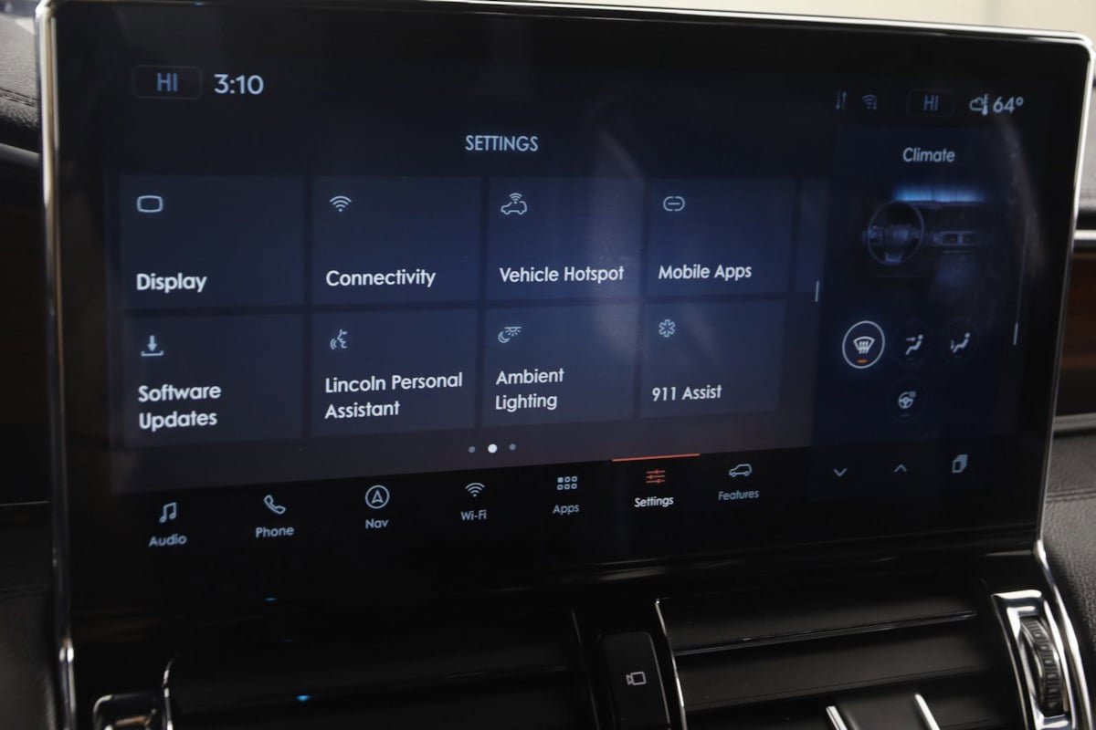 Used 2024 Lincoln Navigator L 4WD image 35