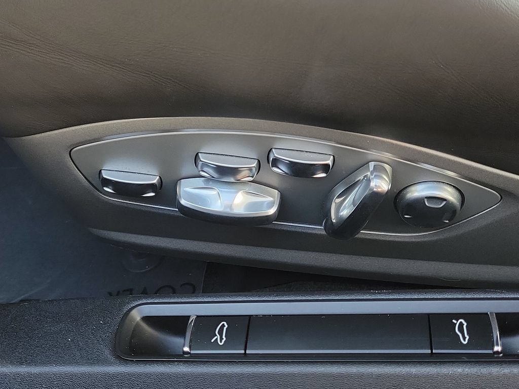 Certified 2019 Porsche 911 Carrera T RWD image 28
