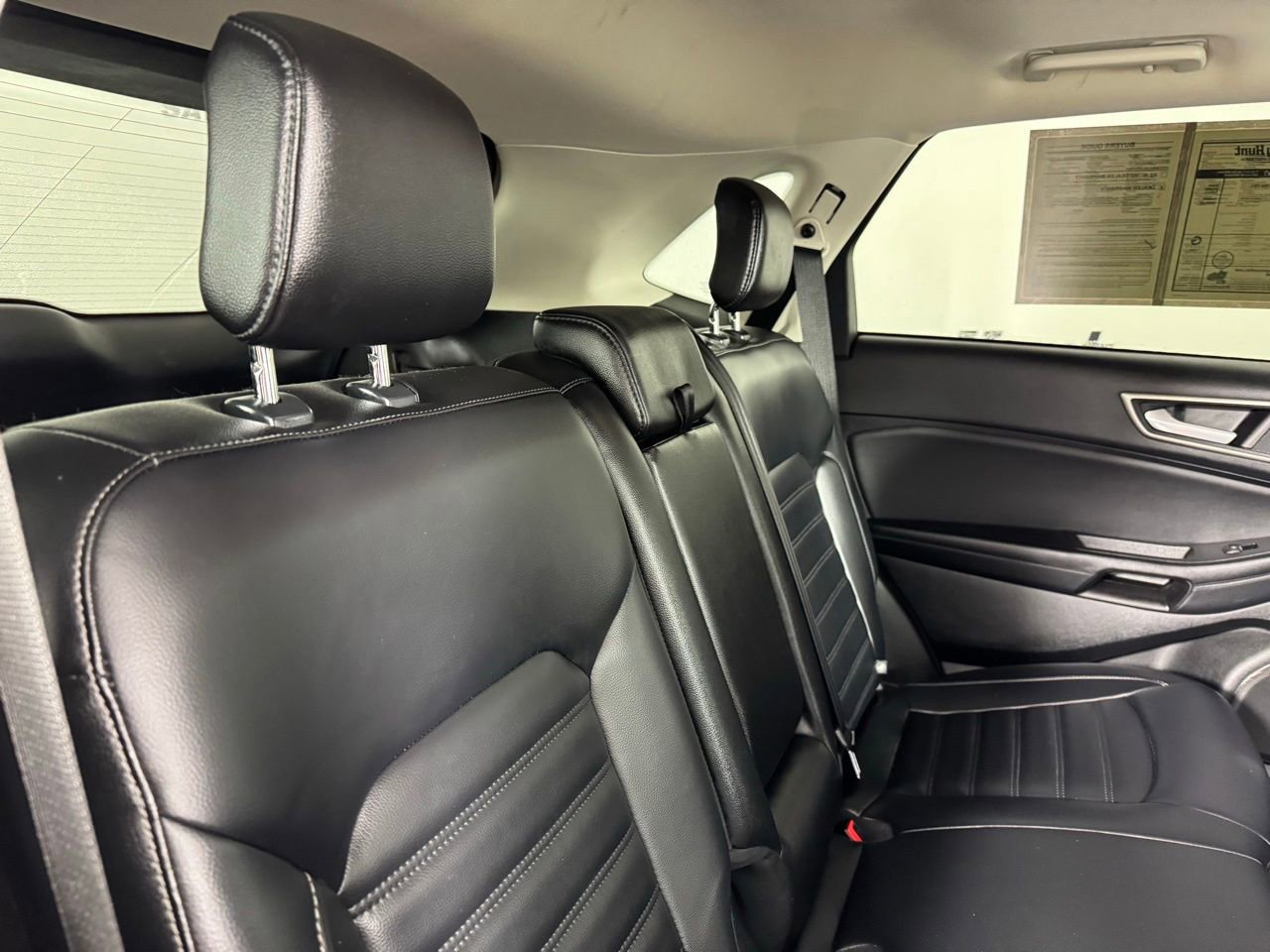 Used 2024 Ford Edge SEL image 26