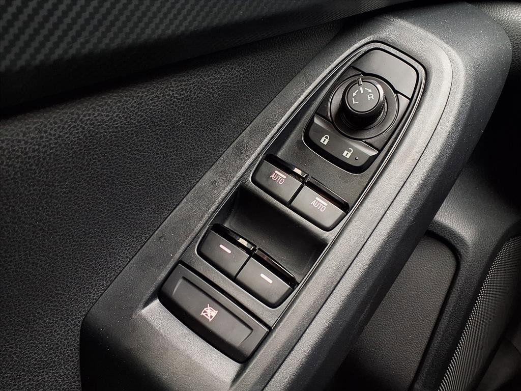 Certified 2025 Subaru Crosstrek 2.0i Premium image 15