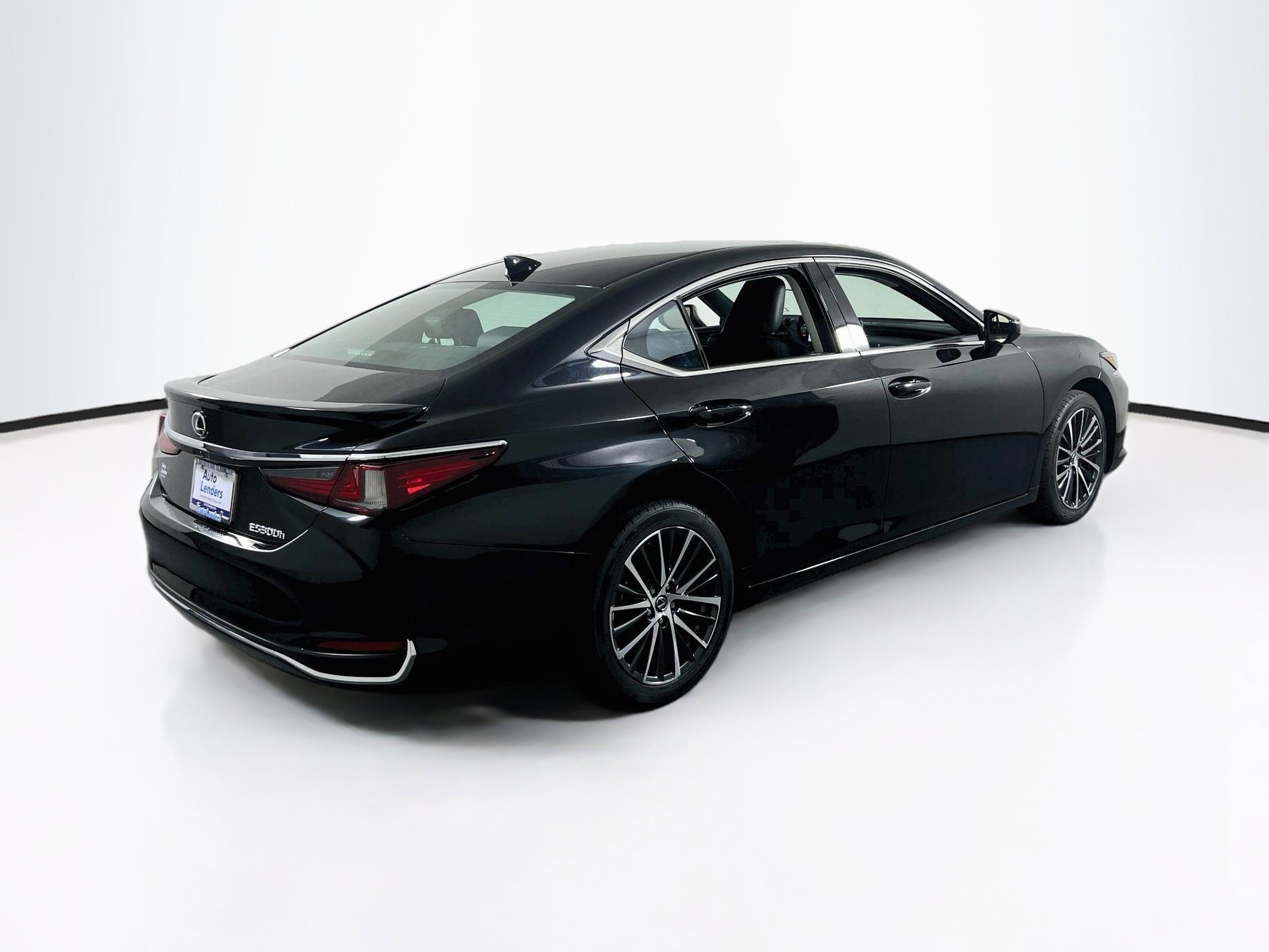 Used 2024 Lexus ES 300h w/ Premium Package FWD image 5