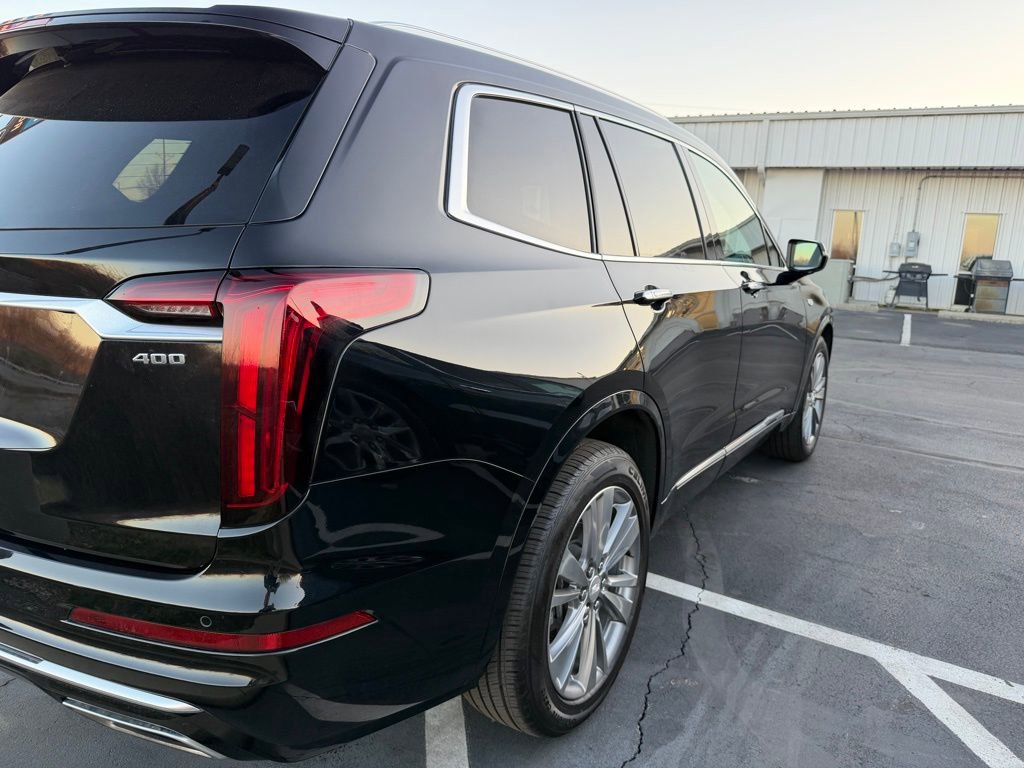 Used 2023 Cadillac XT6 Premium Luxury image 5