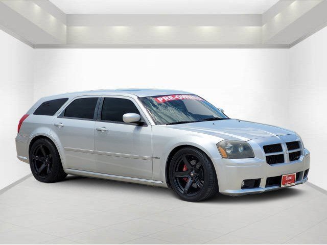 Used 2006 Dodge Magnum SRT8 w/ SRT Option Group III RWD image 1