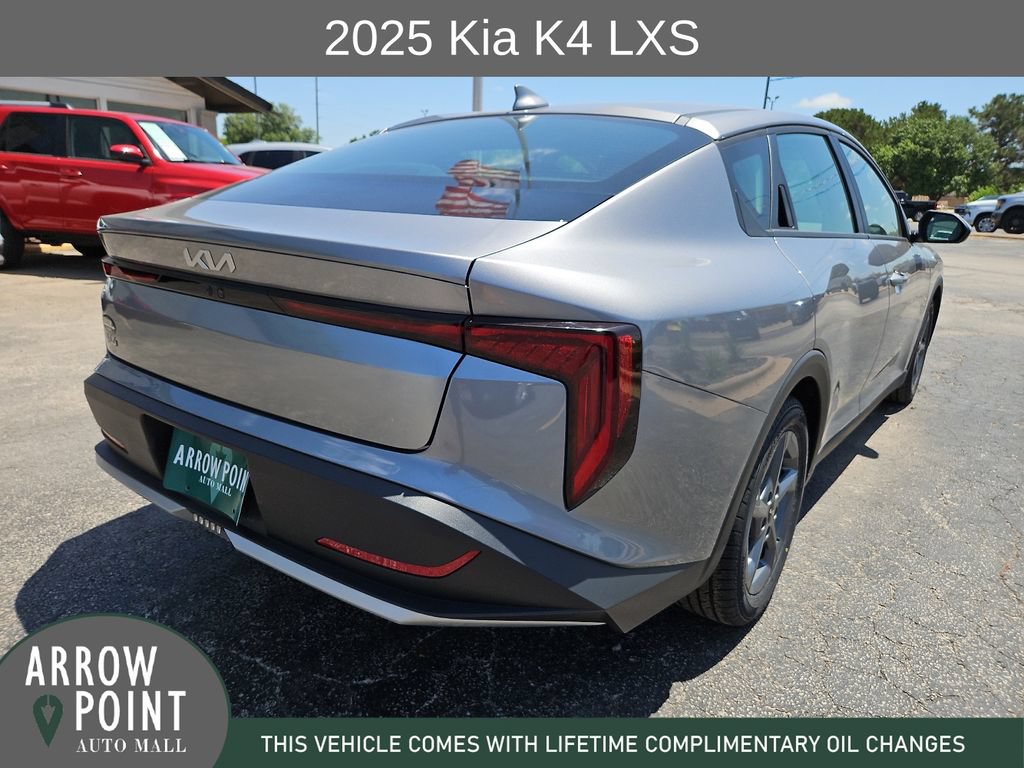 Used 2025 Kia K4 FWD image 11