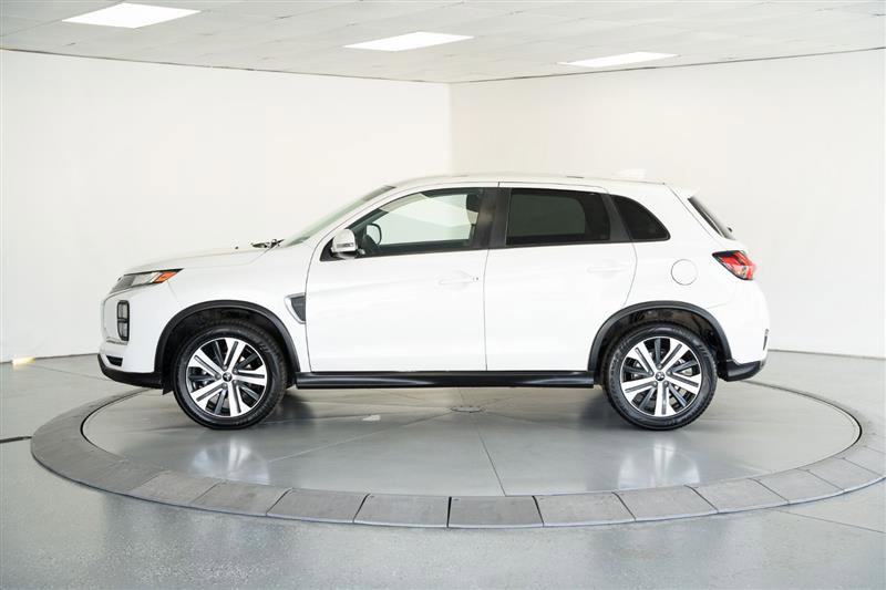 Used 2021 Mitsubishi Outlander Sport ES image 4