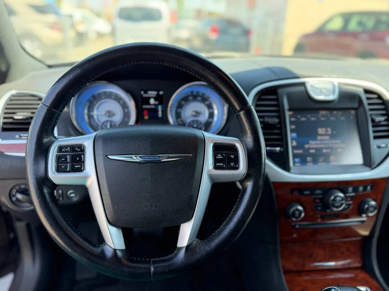 Used 2014 Chrysler 300 Limited RWD image 45