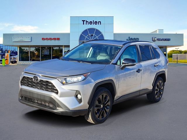 Used 2021 Toyota RAV4 XLE Premium AWD/4WD image 2