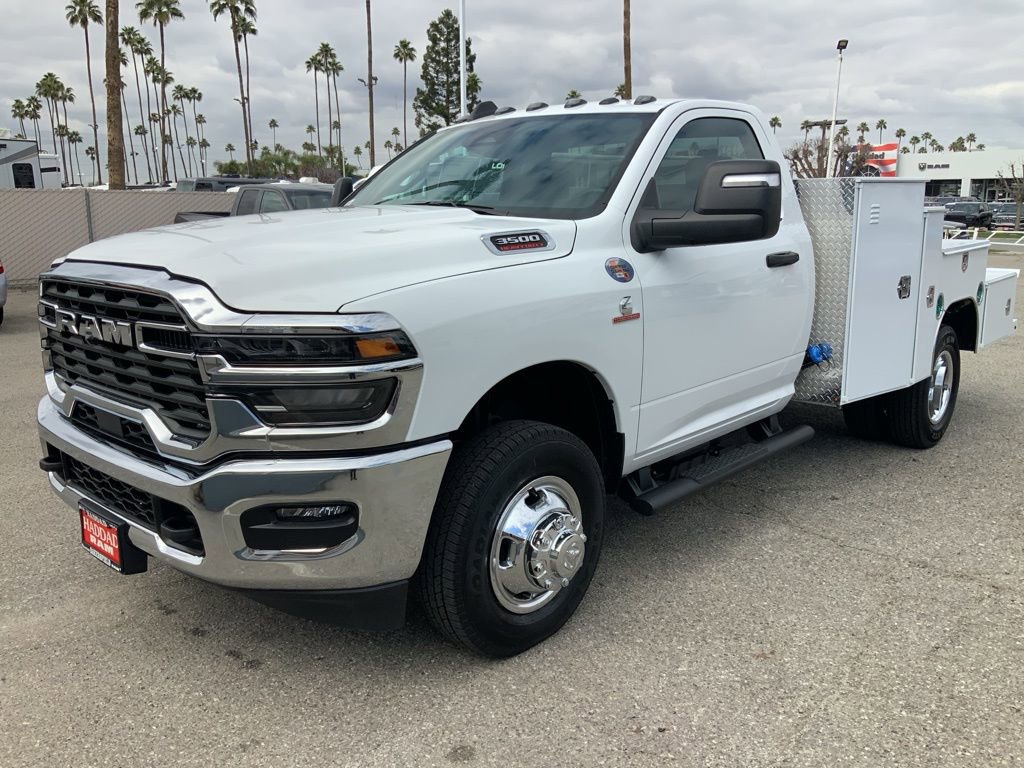 New 2026 RAM 3500 Tradesman w/ Chrome Appearance Group A
