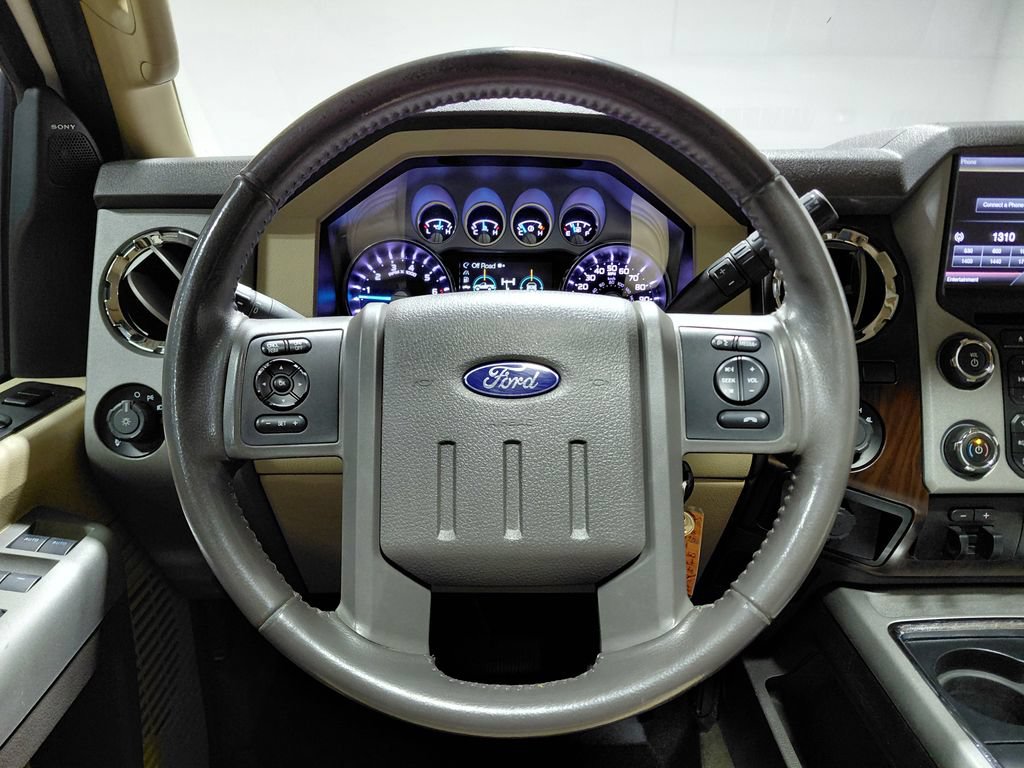 Used 2016 Ford F250 Lariat w/ Lariat Ultimate Package AWD/4WD image 32
