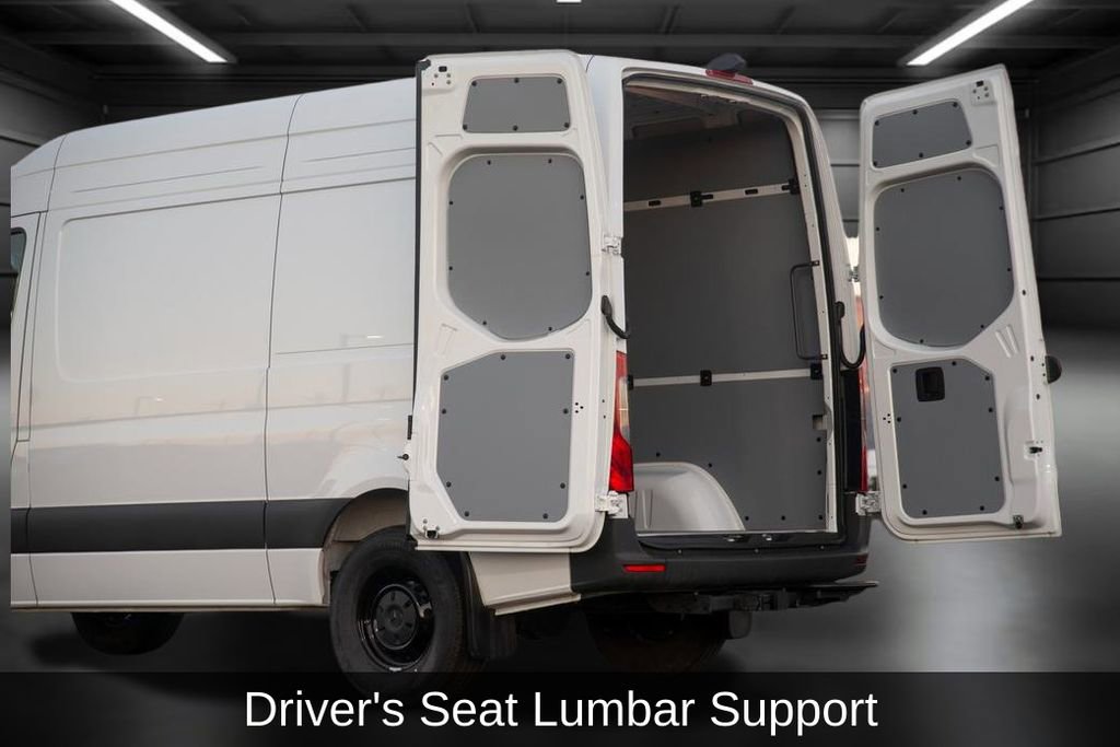 Used 2025 Mercedes-Benz Sprinter 2500 image 22