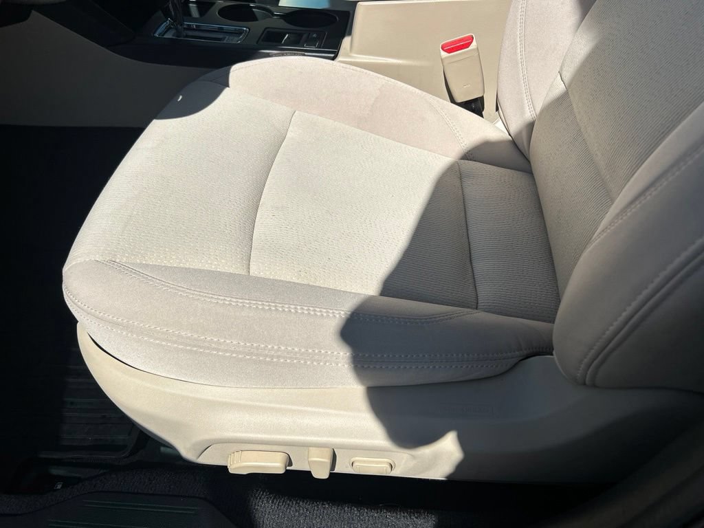 Used 2019 Subaru Legacy 2.5i Premium w/ Popular Package #2A AWD/4WD image 19