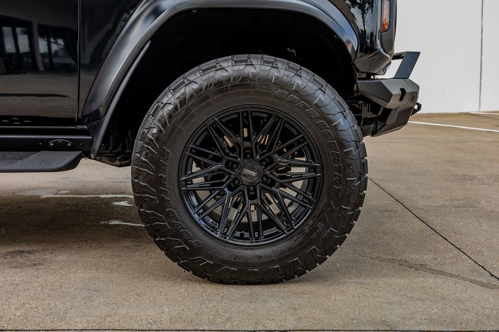 Used 2023 Ford Bronco Raptor image 11