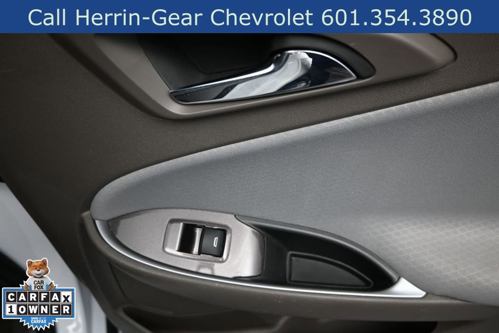 Used 2025 Chevrolet Malibu LT FWD image 18