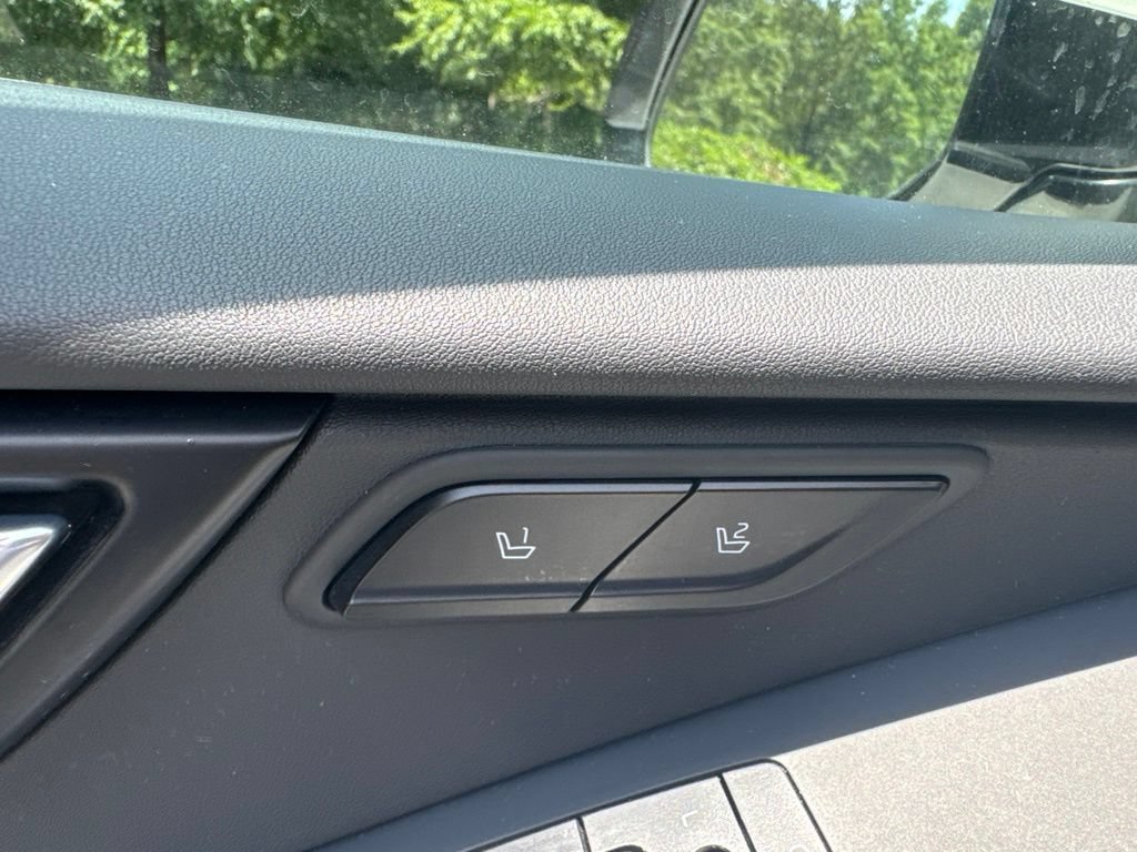 Used 2024 Kia Niro Wave w/ Wave Preserve Package FWD image 14