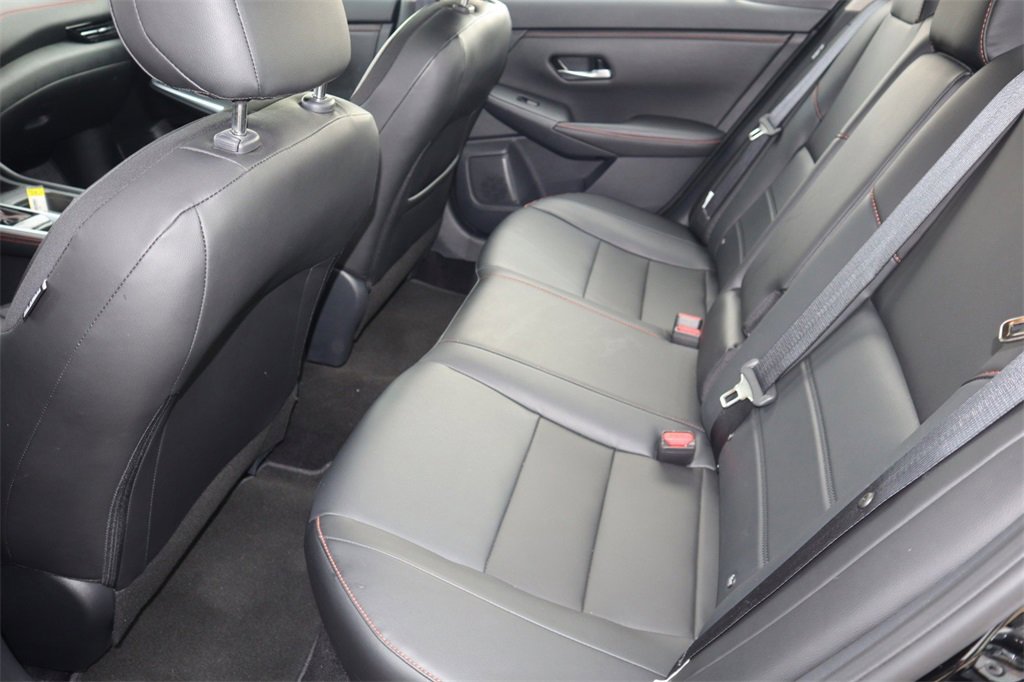 Certified 2025 Nissan Sentra SR w/ SR Premium Package image 19