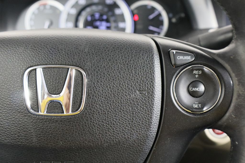 Used 2014 Honda Accord EX-L image 10