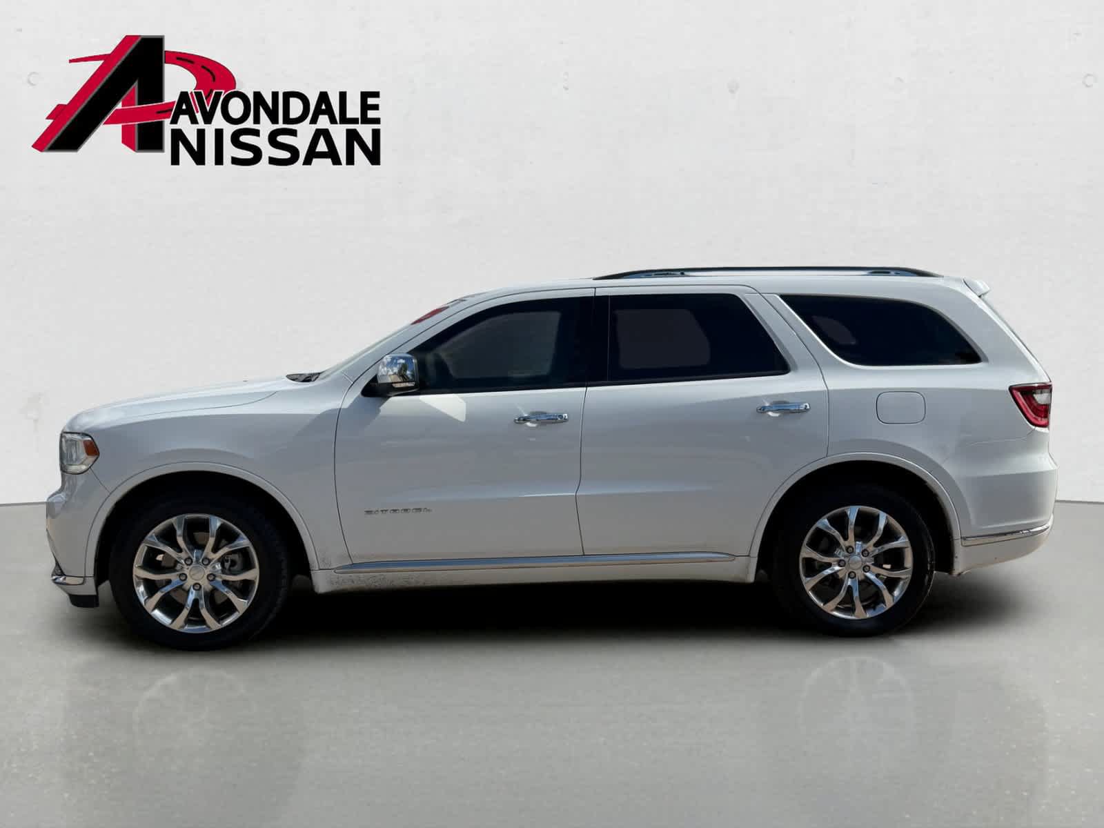 Used 2017 Dodge Durango Citadel w/ Premium Entertainment Group AWD/4WD image 3