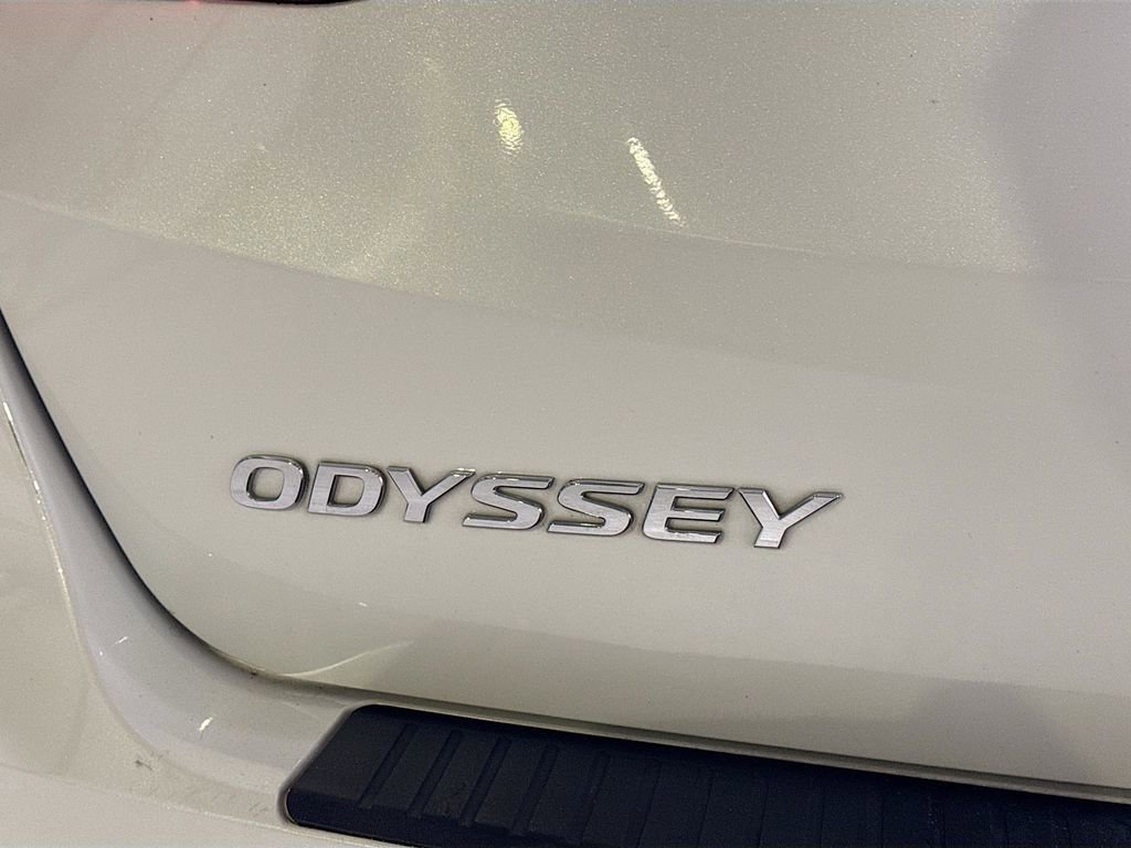 Used 2023 Honda Odyssey Touring image 11