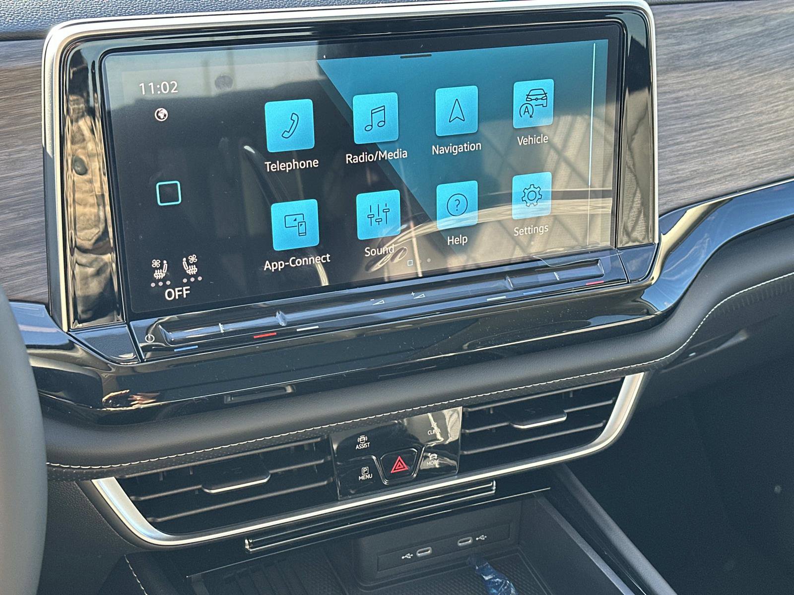 New 2026 Volkswagen Atlas SEL Premium R-Line image 31