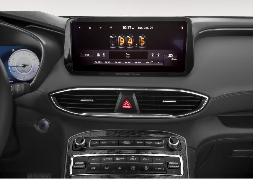 Used 2022 Hyundai Santa Fe Limited FWD image 10