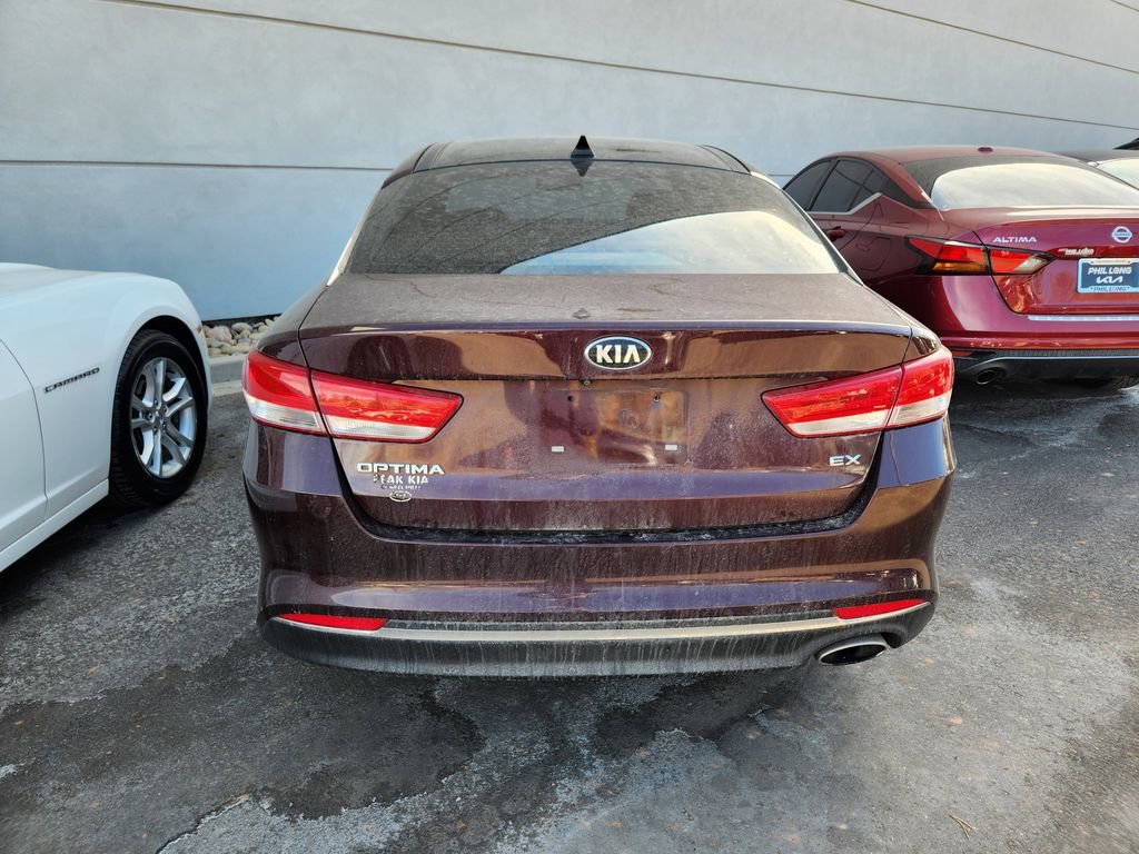 Used 2017 Kia Optima EX w/ Premium Package image 3
