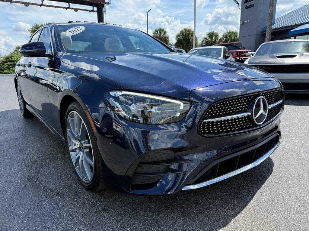Used 2022 Mercedes-Benz E 350 Sedan image 3