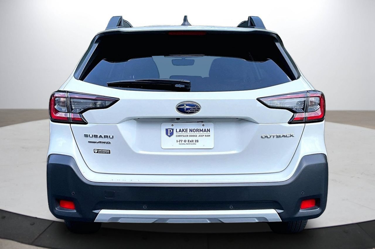 Used 2024 Subaru Outback Limited AWD/4WD image 8