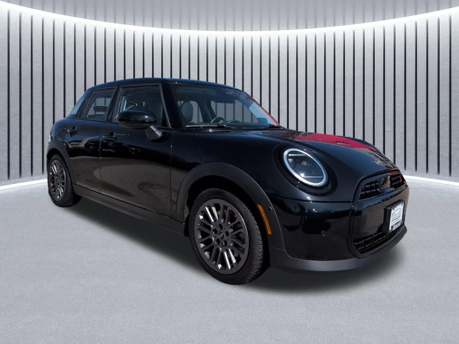 Used 2025 MINI Cooper S FWD image 2