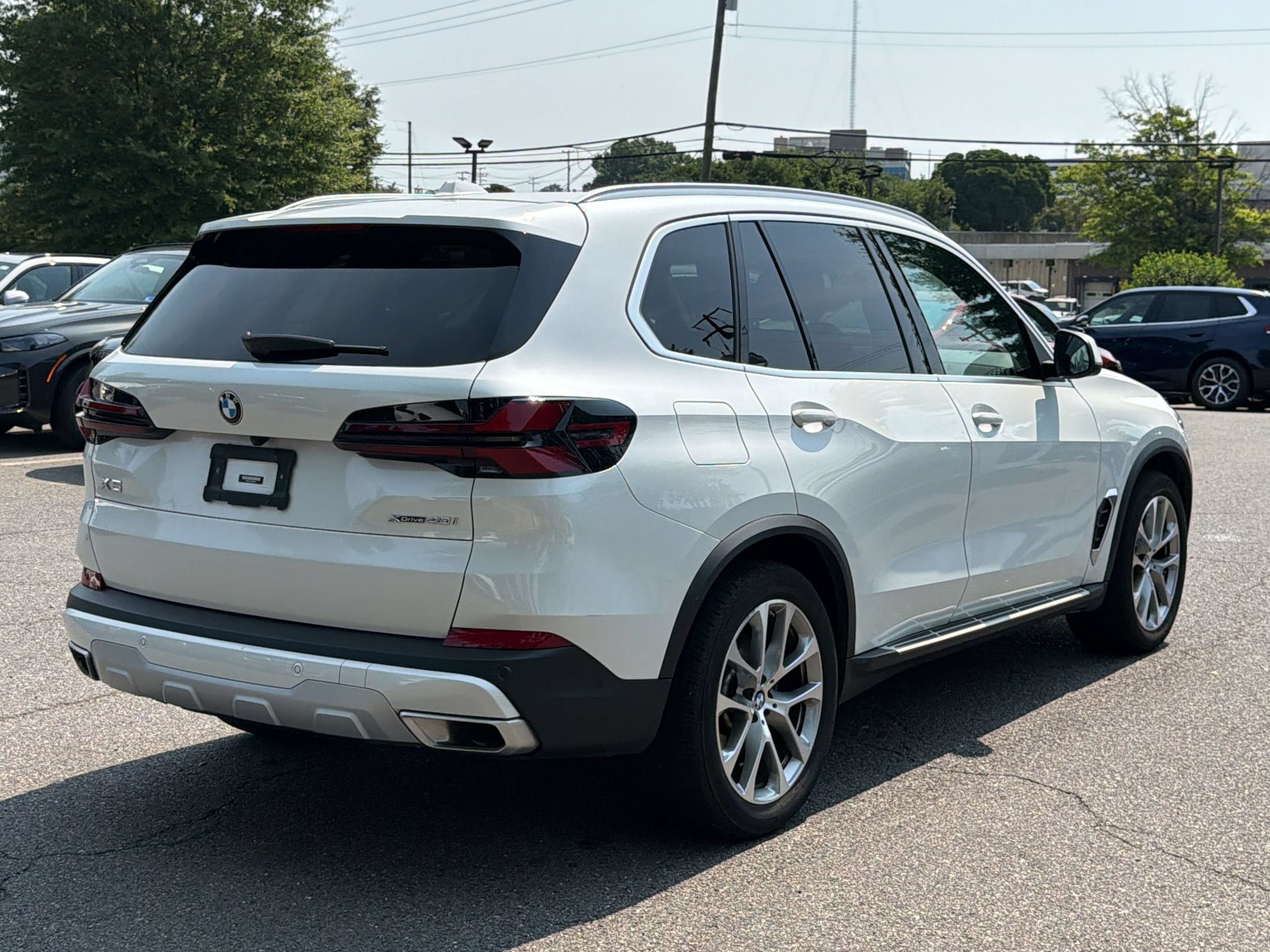 Certified 2024 BMW X5 xDrive40i AWD/4WD image 9