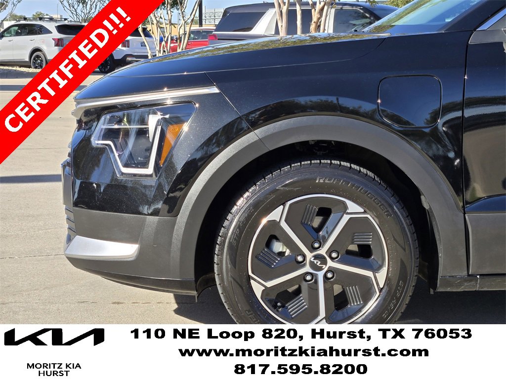 Certified 2024 Kia Niro EX image 12