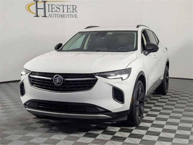 Used 2021 Buick Envision Essence w/ Sport Touring Package image 4