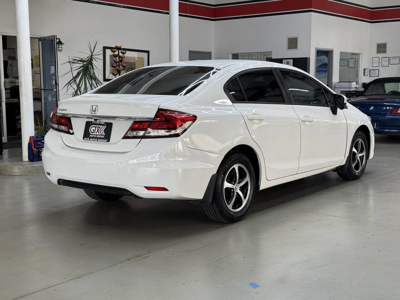 Used 2015 Honda Civic SE image 5