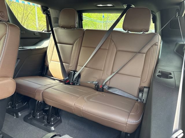 Used 2024 Chevrolet Tahoe High Country AWD/4WD image 33