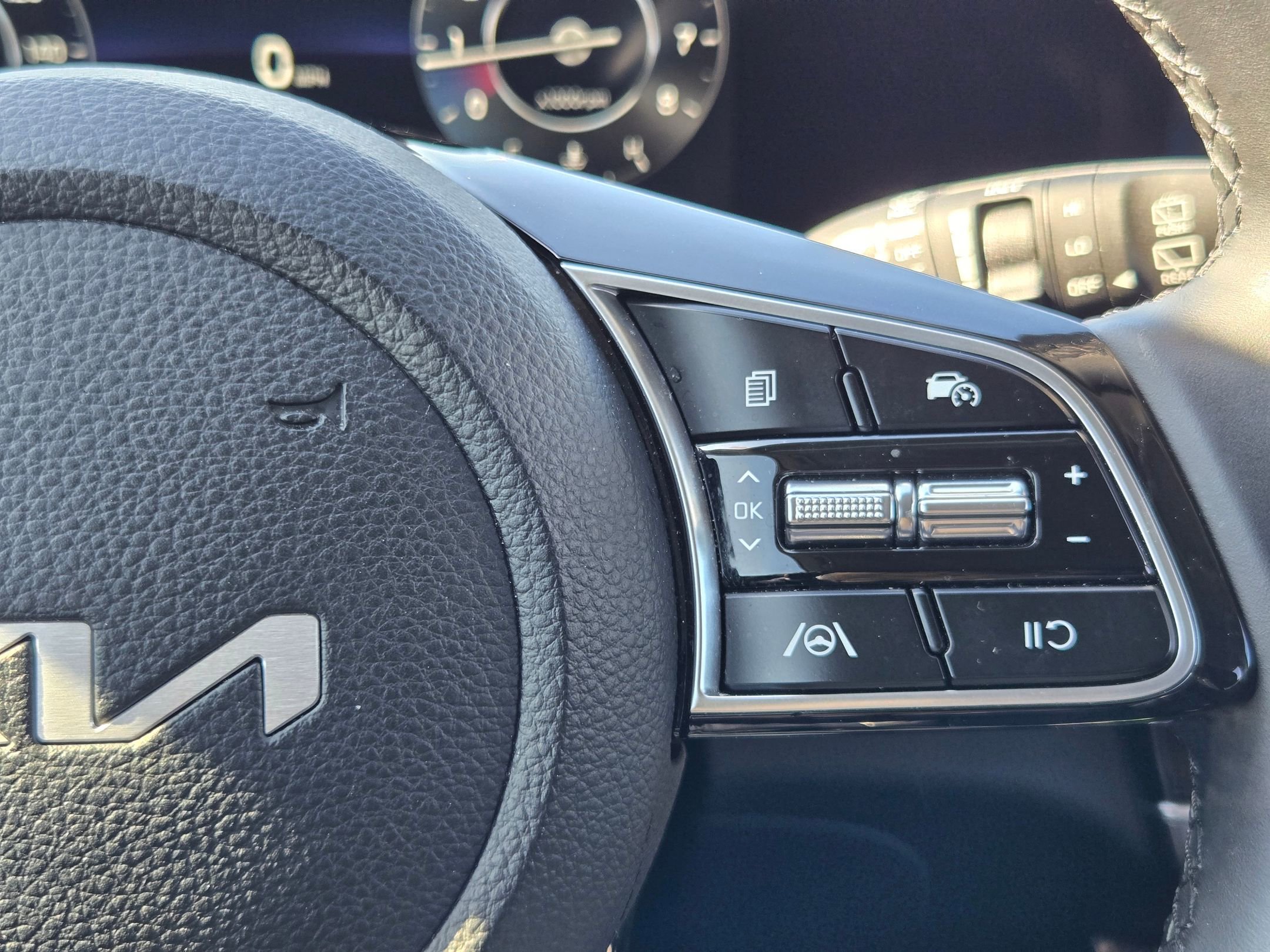 Used 2024 Kia Seltos X-Line image 28