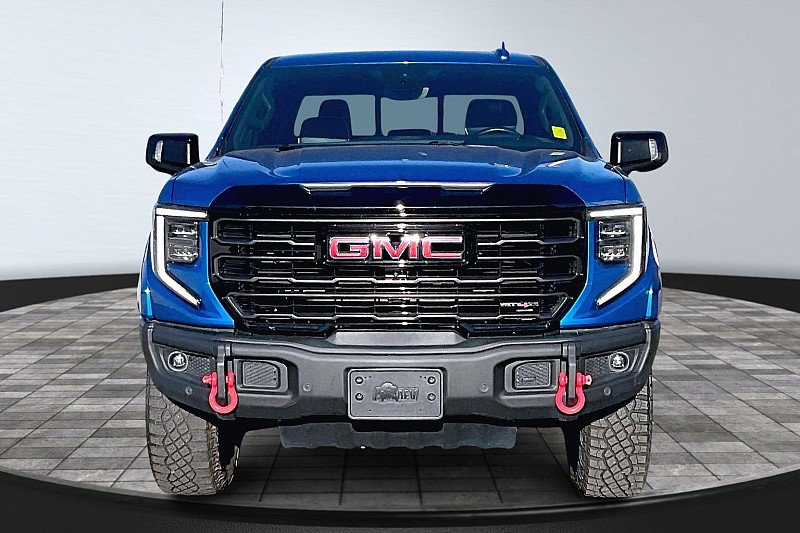 Used 2023 GMC Sierra 1500 AT4X AWD/4WD image 9