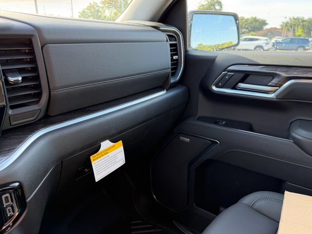 New 2026 Chevrolet Silverado 1500 LTZ w/ LTZ Premium Package AWD/4WD image 29