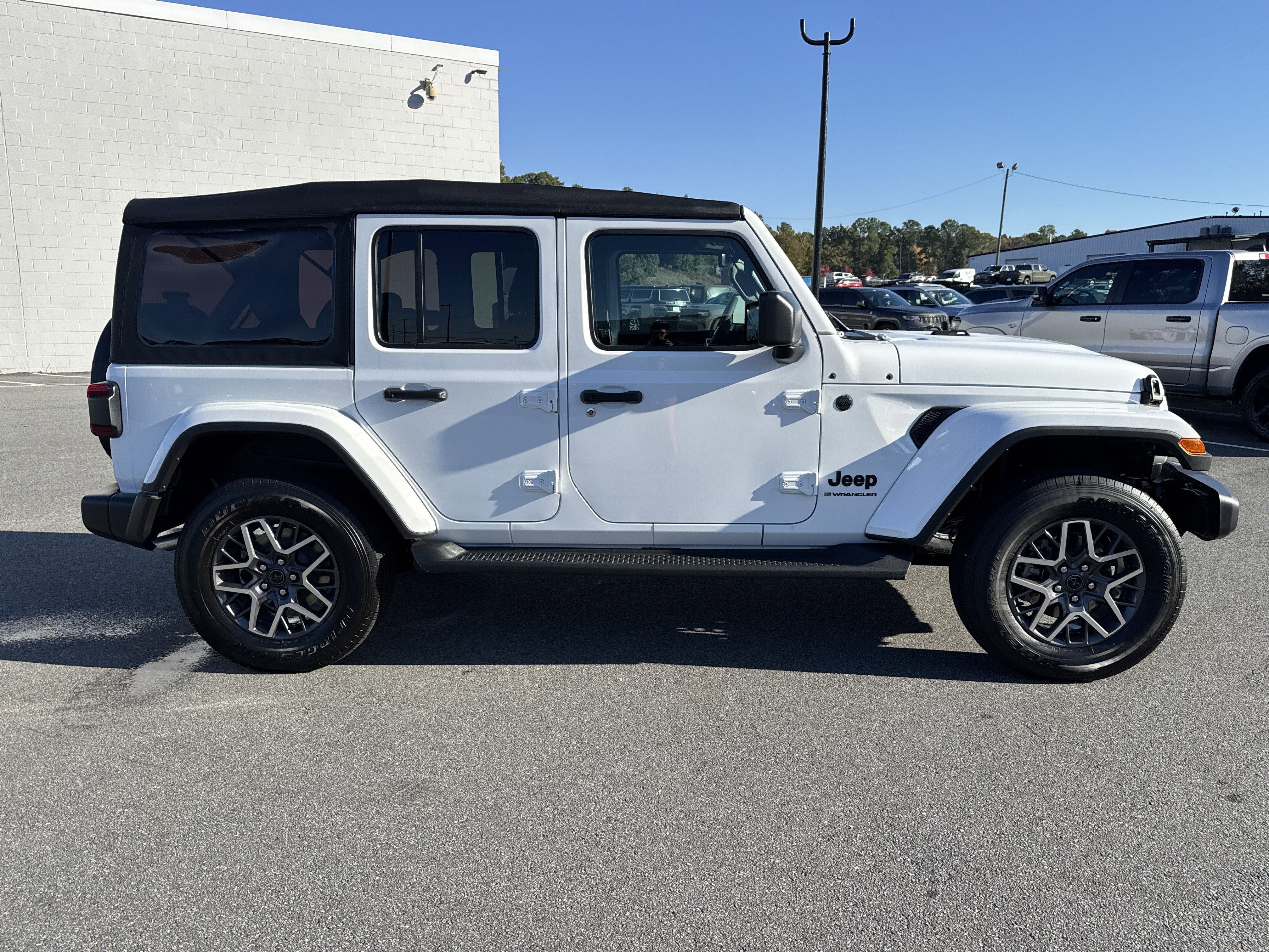 New 2026 Jeep Wrangler Sahara image 9
