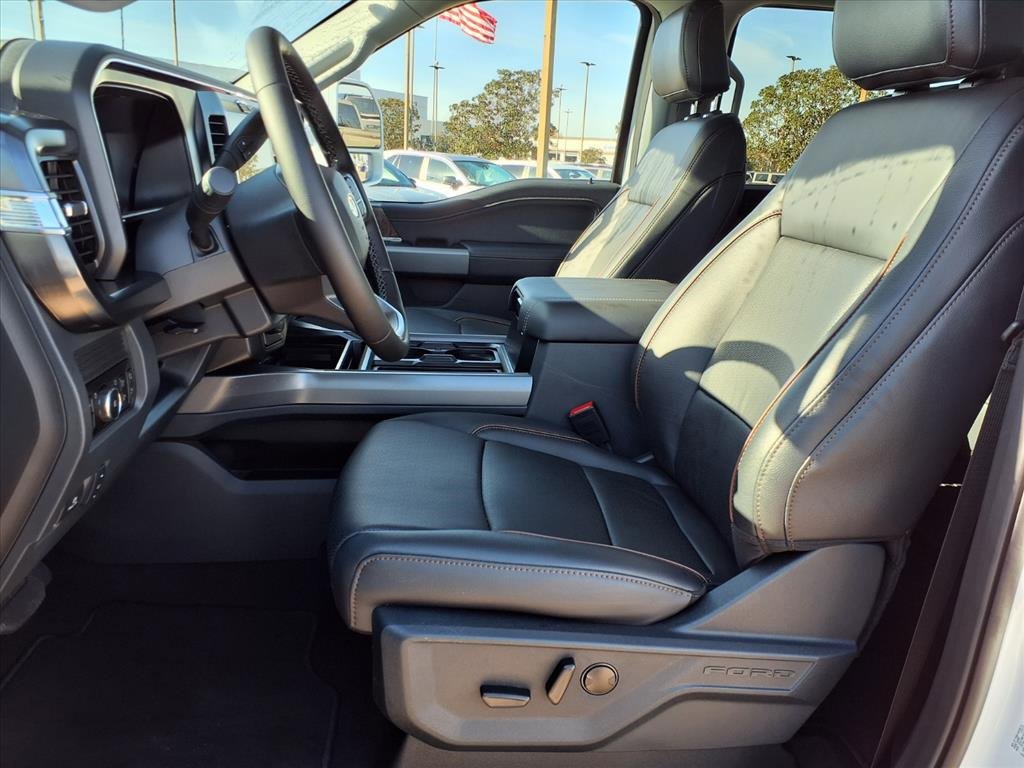 Used 2026 Ford F450 Lariat image 24