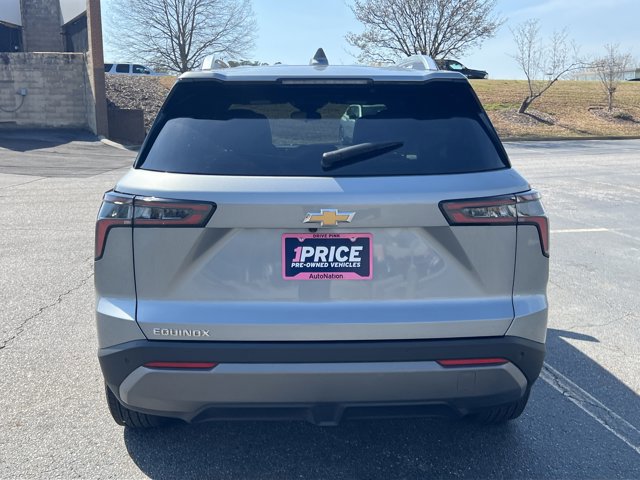 Used 2025 Chevrolet Equinox LT image 6