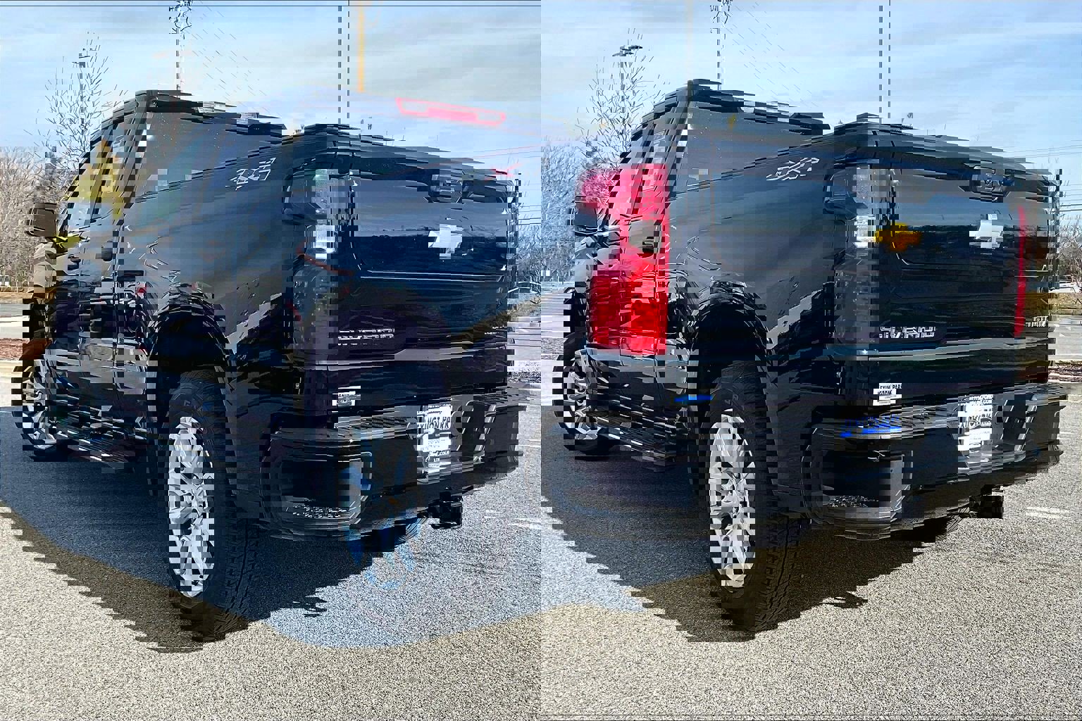 Used 2025 Chevrolet Silverado 1500 Custom image 6