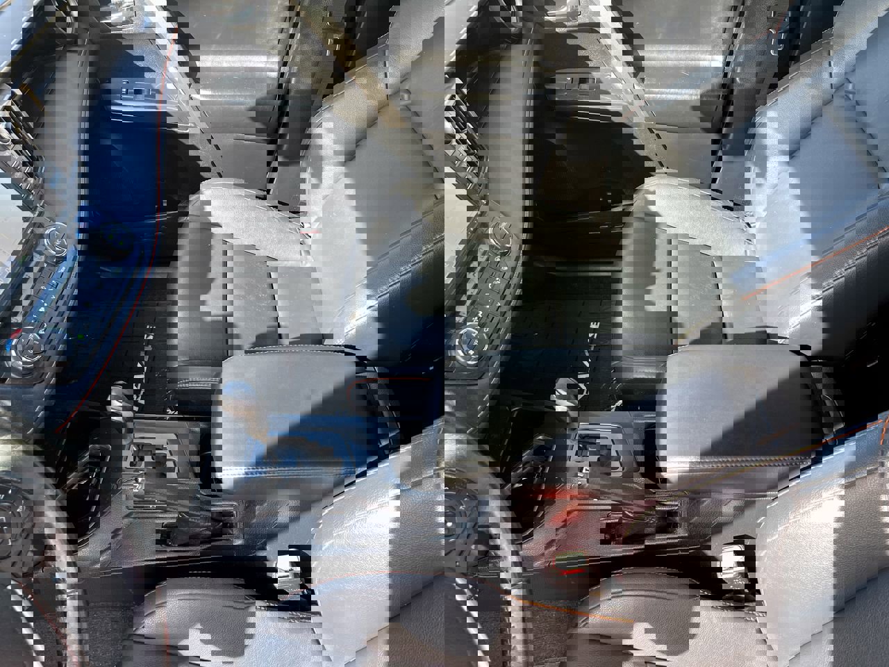 Used 2017 Toyota RAV4 SE image 42