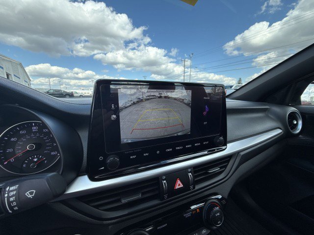 Used 2024 Kia Forte GT-Line w/ GT-Line Premium Package image 23