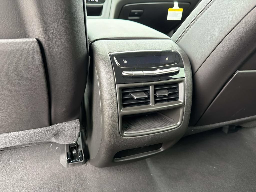 New 2026 Cadillac XT5 Sportv AWD/4WD image 16