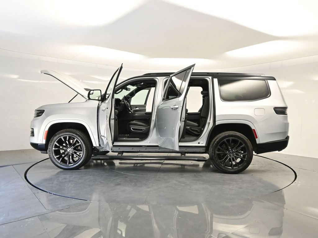 Used 2024 Jeep Grand Wagoneer Series II w/ Quick Order Packagew 28T AWD/4WD image 47