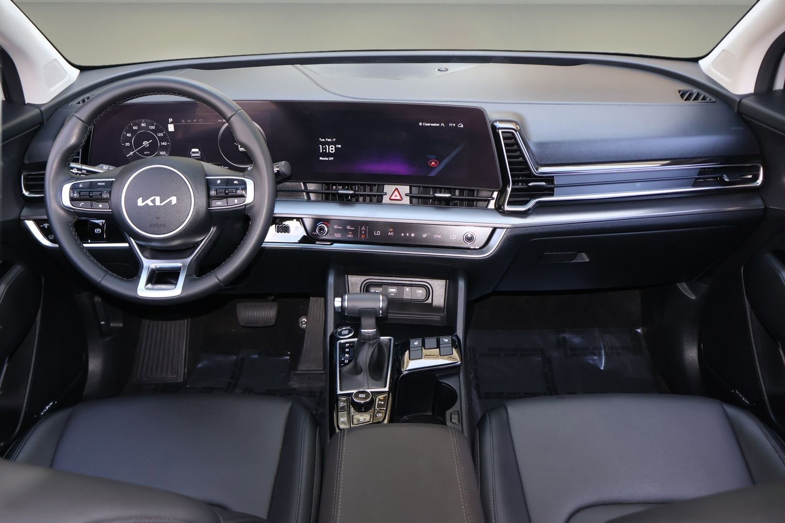 Used 2024 Kia Sportage SX image 12