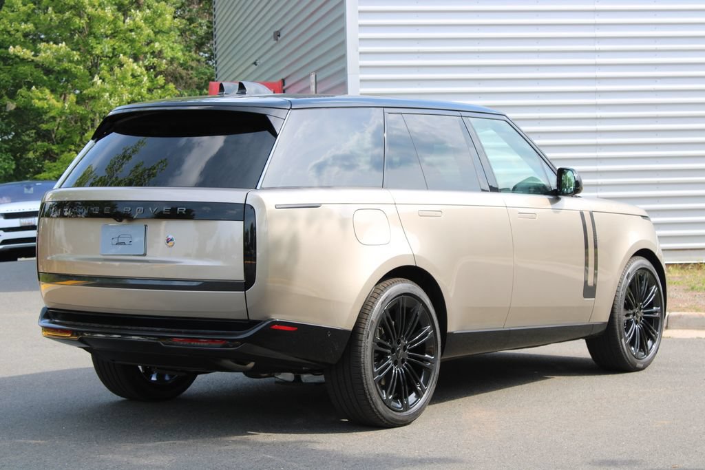 New 2026 Land Rover Range Rover SE AWD/4WD image 4
