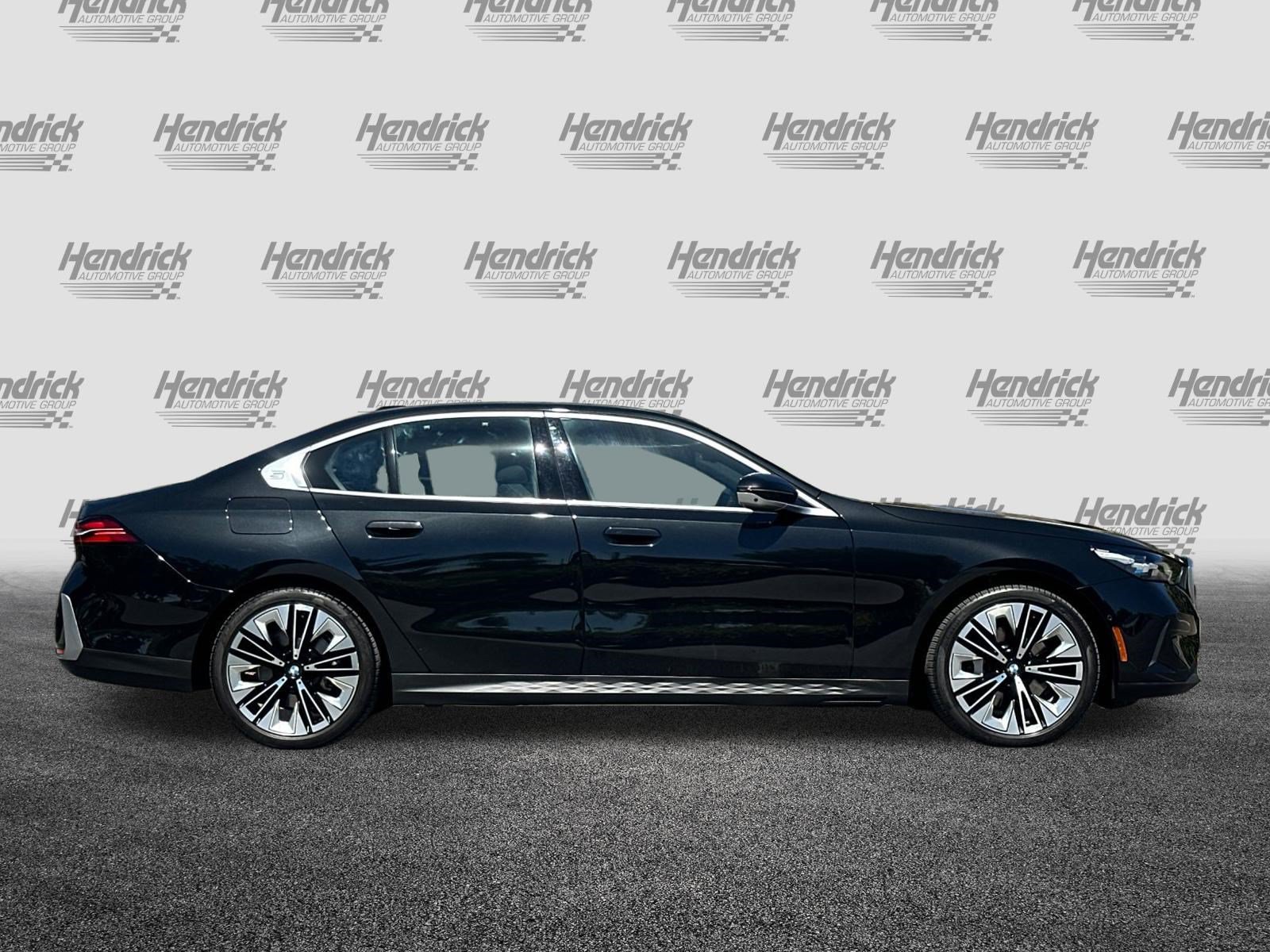 Certified 2026 BMW 530i RWD image 3